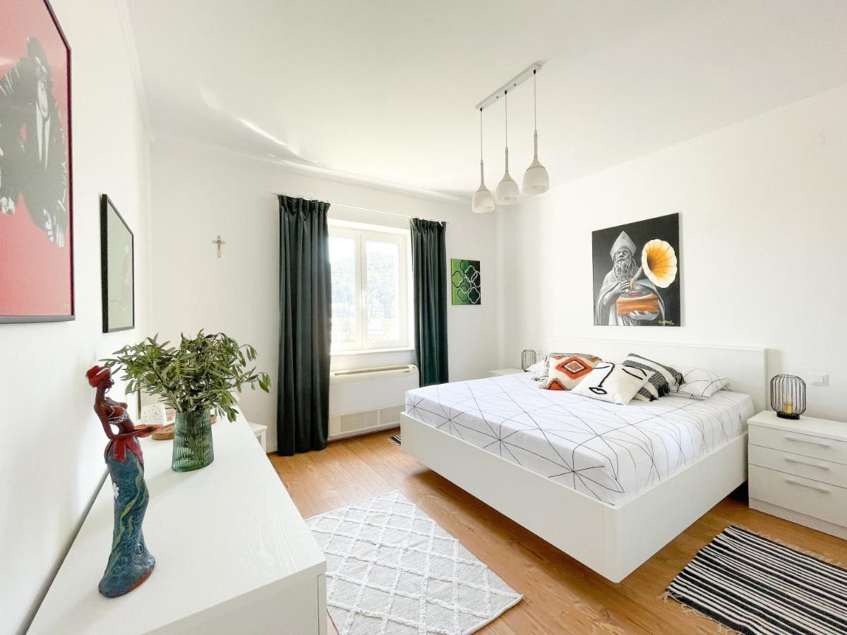 Melisa Apartment With Balcony & Free Parking Dubrovnik Exteriör bild