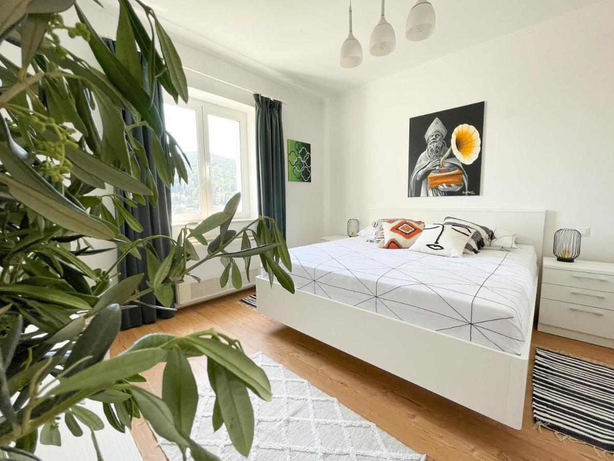 Melisa Apartment With Balcony & Free Parking Dubrovnik Exteriör bild