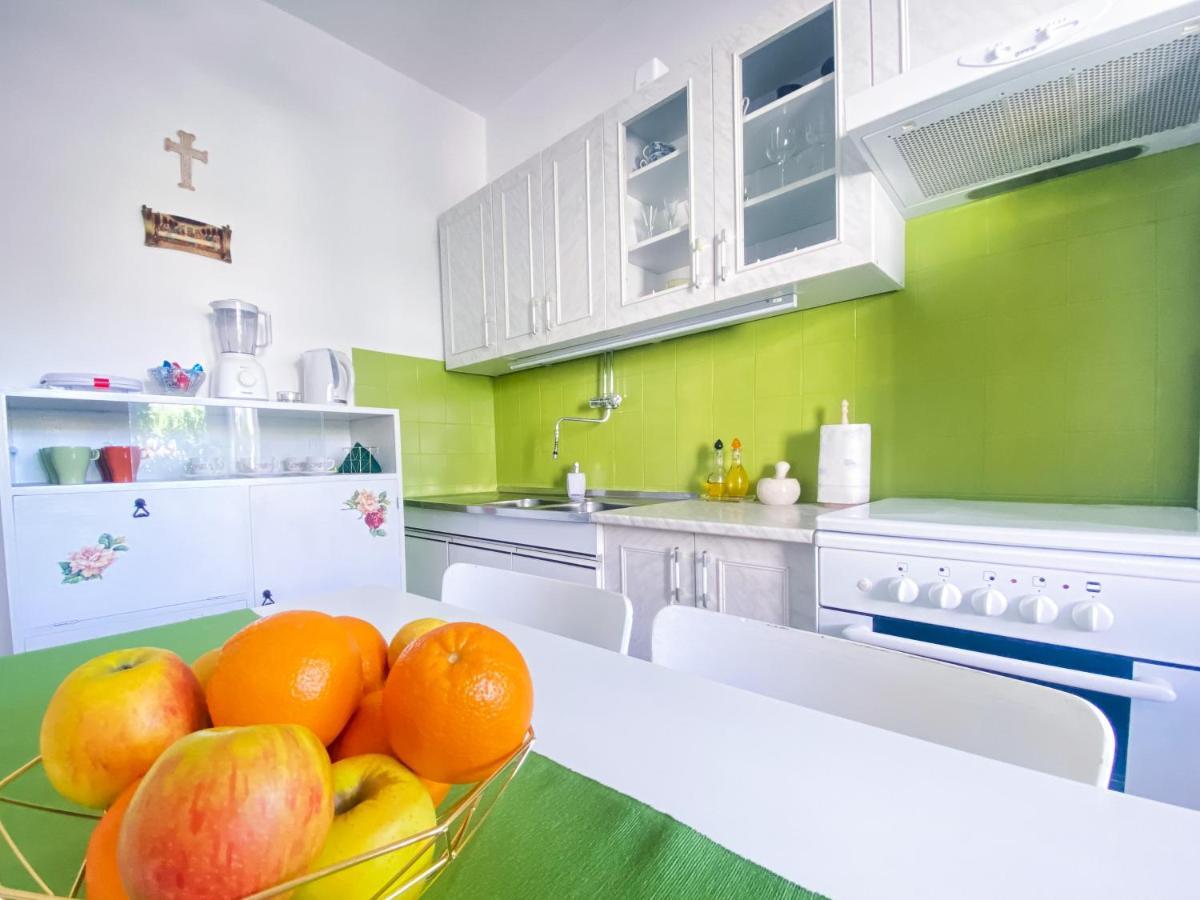 Melisa Apartment With Balcony & Free Parking Dubrovnik Exteriör bild
